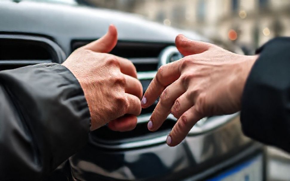 5 Wege, wie Sie Ihre Mietwagenversicherung nach einem Einbruch in München nutzen können