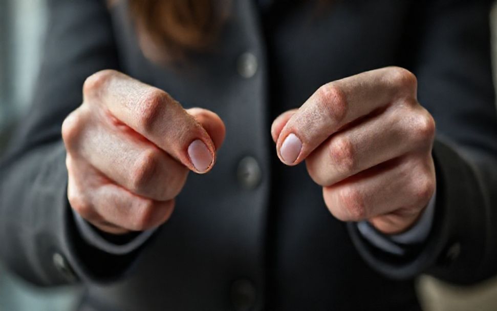 Warum eine professionelle Schuldnerberatung in München oft der einzige Weg aus der Schuldenfalle ist