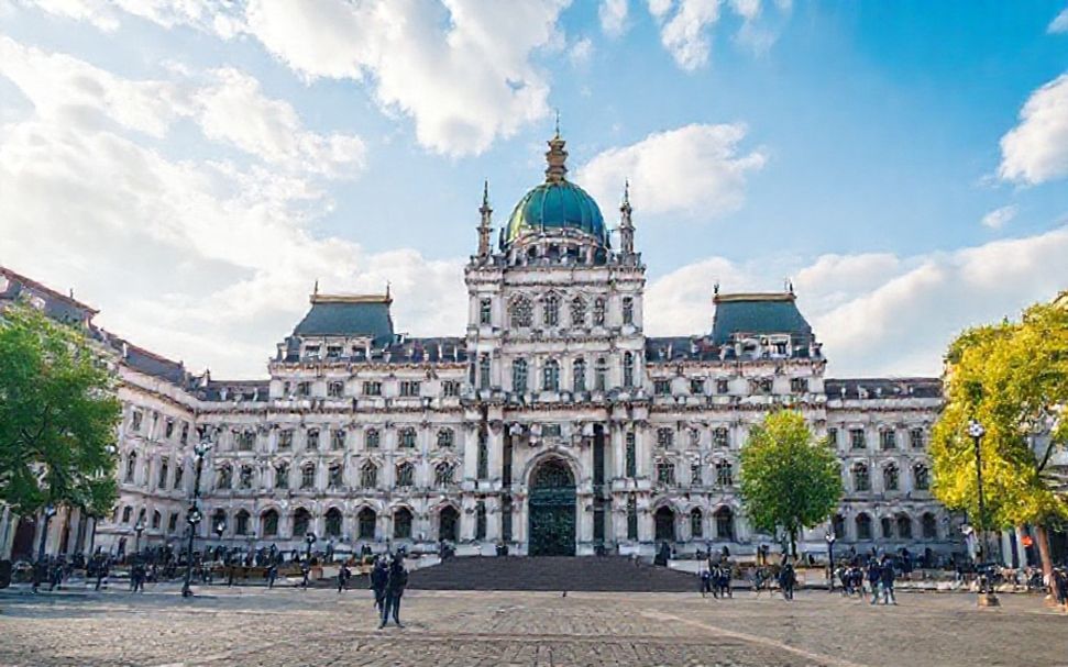 Wie man erfolgreich durch das Asylverfahren München kommt