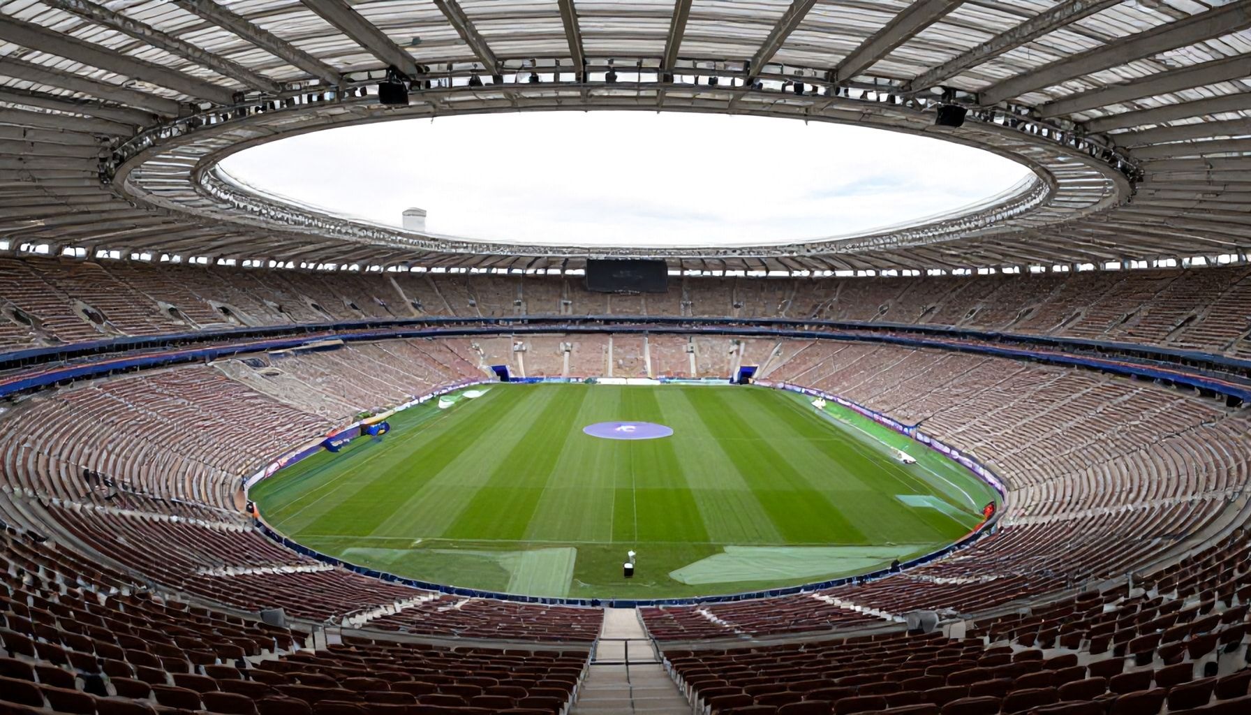 Architektur und Sitzplatzverteilung im Detail