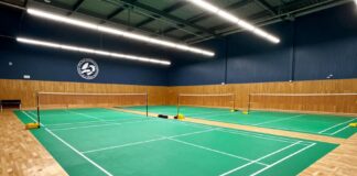 Badminton München: 5 Hallen für Mietoptionen verfügbar