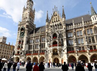 Historische Heilig-Geist-Kirche in München feiert 800-jähriges Jubiläum