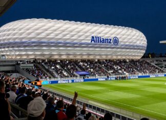 Allianz Arena in München feiert 20-jähriges Jubiläum mit Rekordbesucherzahlen