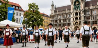 Münchens Auer Dult lockt 2024 mit 130 Jahren Tradition und neuen Attraktionen
