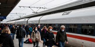 Stundenlange Verspätungen: ICE zwischen Augsburg und München nach Oberleitungsschaden ausgefallen