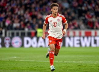 FC Bayerns 19-Jähriger Woltemade: Vom Talent zum Bundesliga-Stammspieler in 6 Monaten