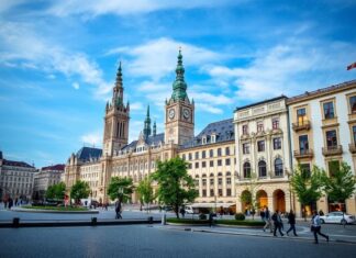 Das pulsierende Herz Bayerns: Entdecken Sie München The pulsating heart of Bavaria: Discover Munich