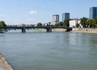 Isar-Pegel in München sinkt auf 50-Jahres-Tiefstand – Hitze setzt Flüssen zu