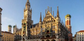 Münchens älteste Kirchen: 7 historische Gotteshäuser zwischen Tradition und Moderne