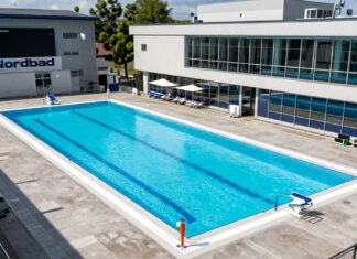 Neues 50-Meter-Becken im Nordbad München nach zweijähriger Sanierung eröffnet