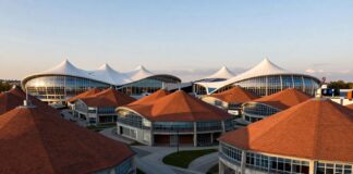 Münchens Olympisches Dorf 1972: 50 Jahre Architekturikone mit dunklem Erbe