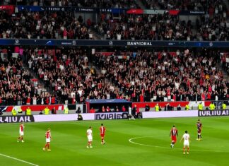 Feyenoord empfängt Bayern München: 12.000 Fans und ein hitziges Champions-League-Duell