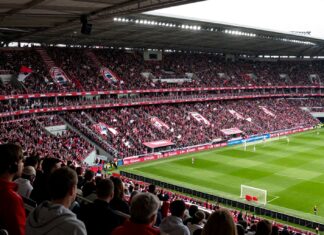 Union Berlin empfängt Bayern München vor 74.000 Fans im ausverkauften Stadion An der Alten Försterei