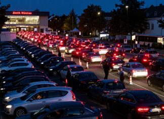 Parkplatz-Chaos am Zenith München: Nur 300 Stellen für 2.500 Besucher