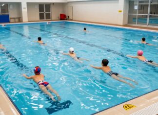 Münchner Hallenbäder bieten ab Herbst 12 neue Babyschwimmkurse an