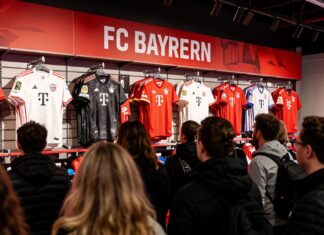 Bayern München eröffnet neuen Fanshop mit exklusiven Meistertrikots 2024