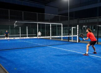 Neue Padel-Halle mit 6 Plätzen eröffnet am Frankfurter Ring in München